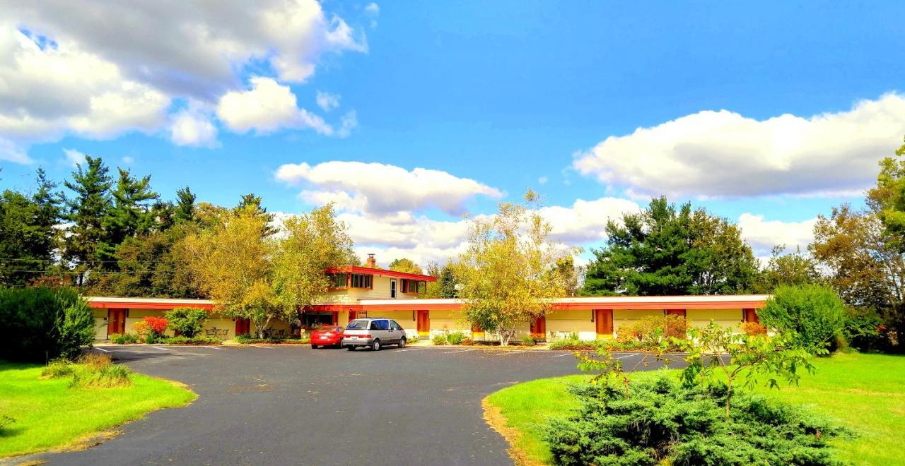 The Usonian Inn Llc Spring Green Exteriér fotografie