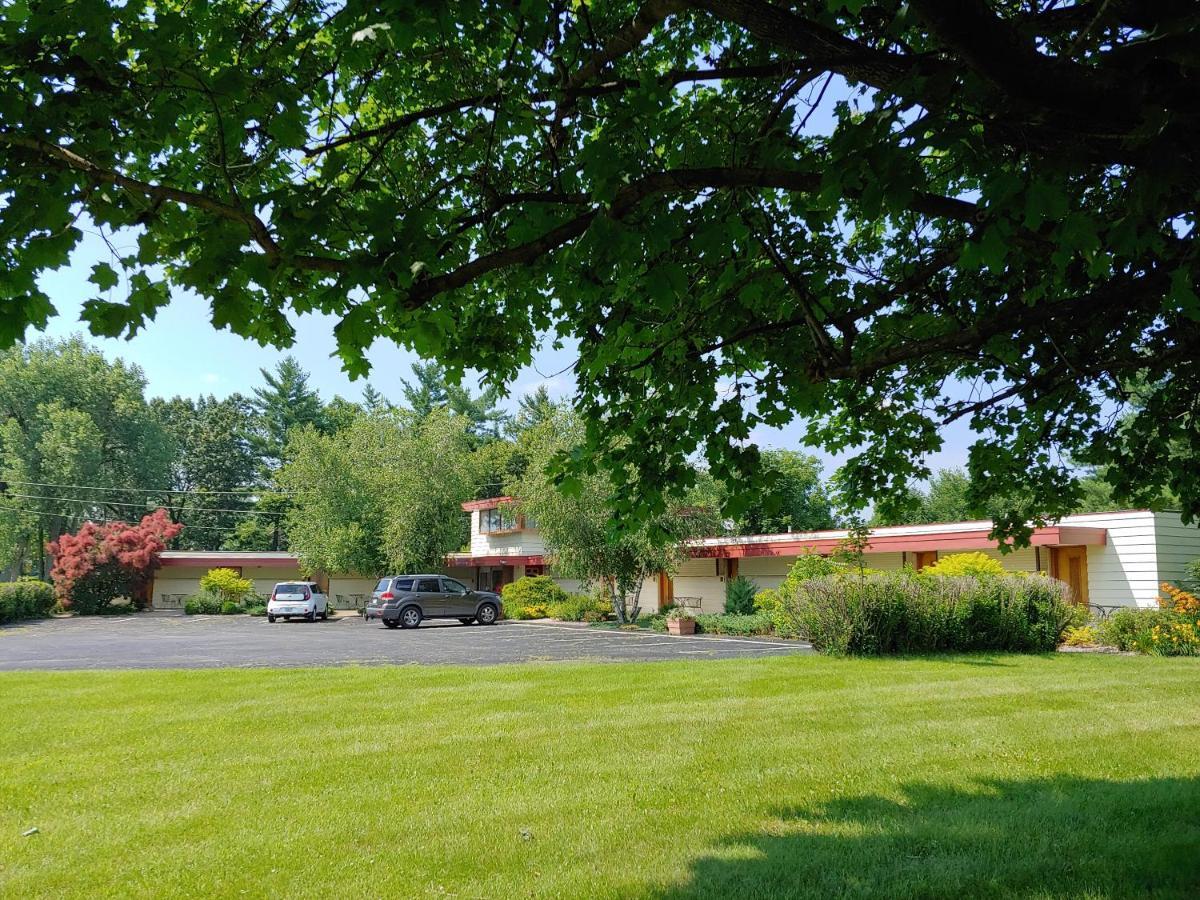 The Usonian Inn Llc Spring Green Exteriér fotografie
